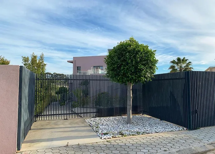 Diana House *